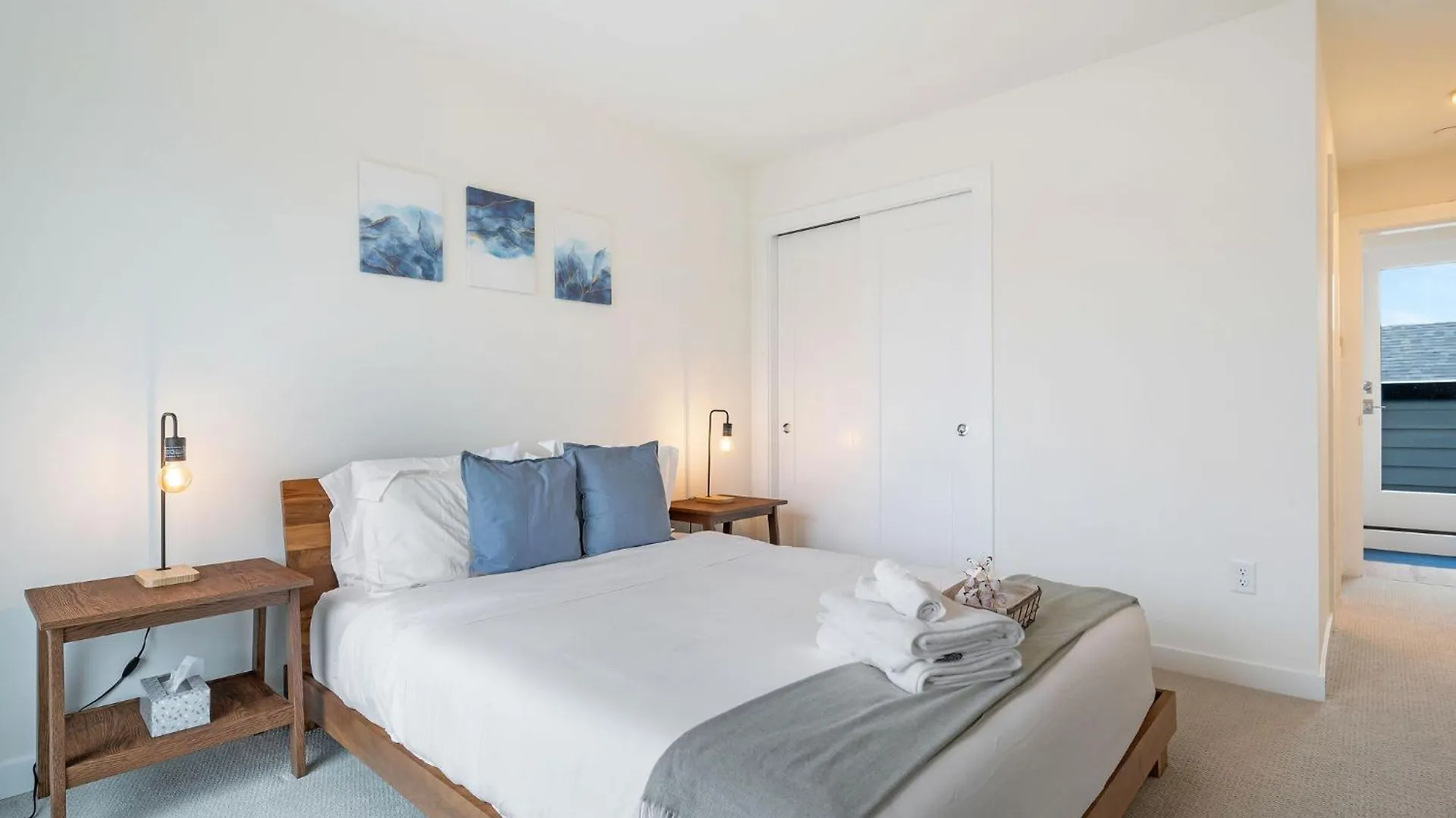 Winslow Place By Betterstay Seattle