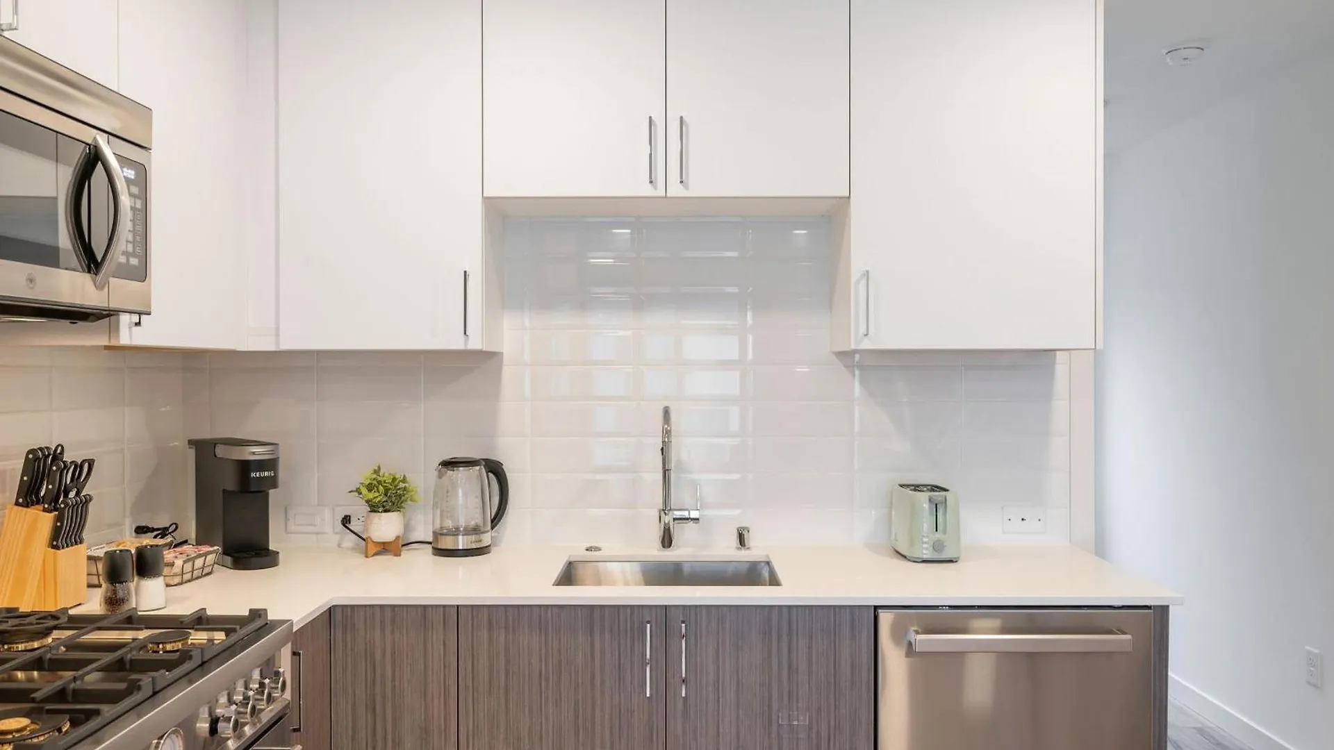 Holiday home Winslow Place By Betterstay Seattle